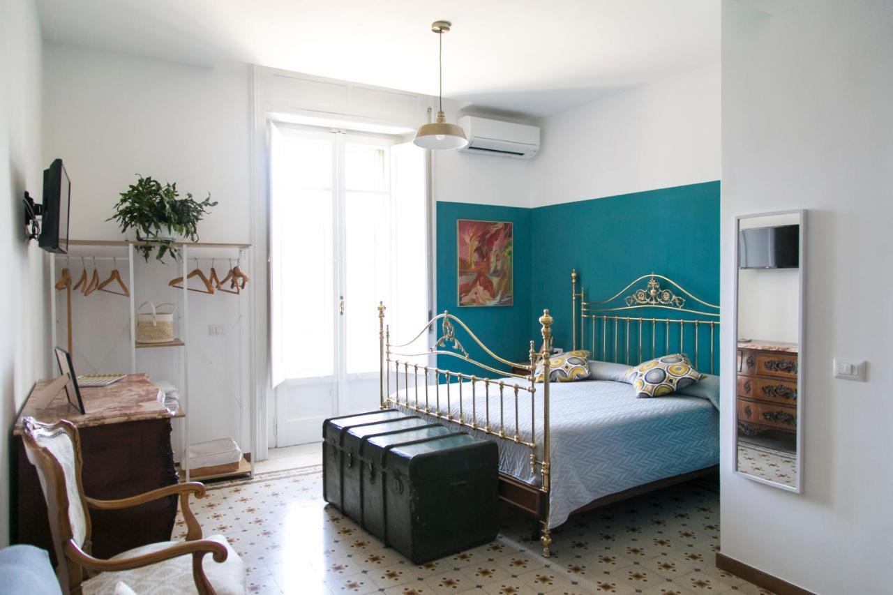 A Casa Di Nina Guest House ナポリ エクステリア 写真