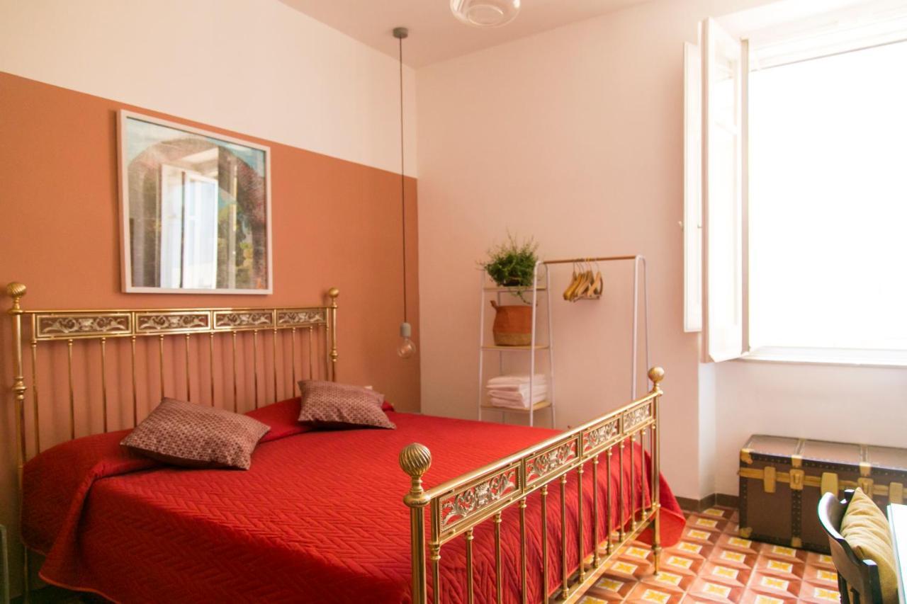 A Casa Di Nina Guest House ナポリ エクステリア 写真