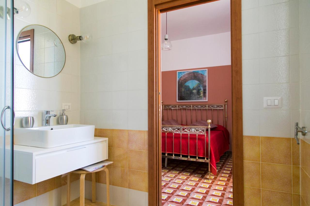 A Casa Di Nina Guest House ナポリ エクステリア 写真