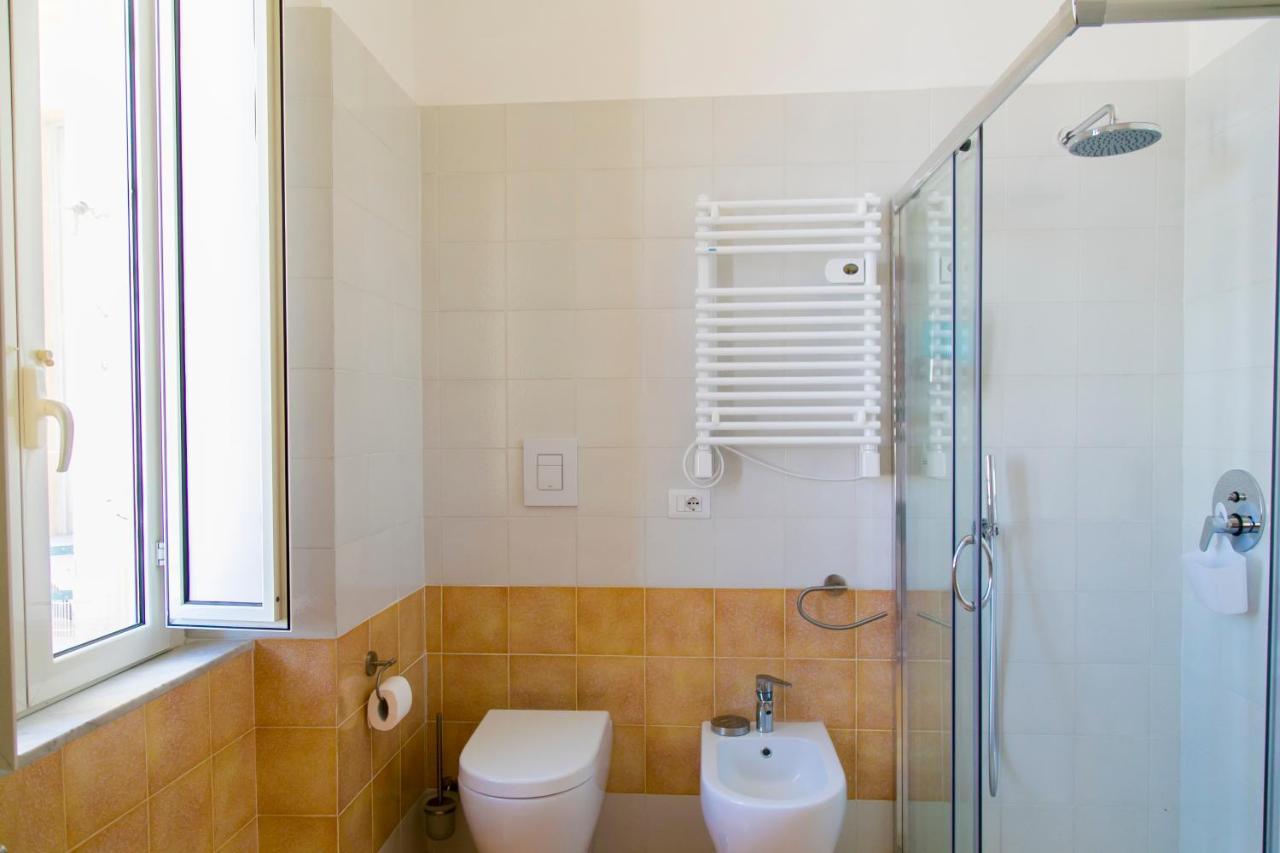 A Casa Di Nina Guest House ナポリ エクステリア 写真