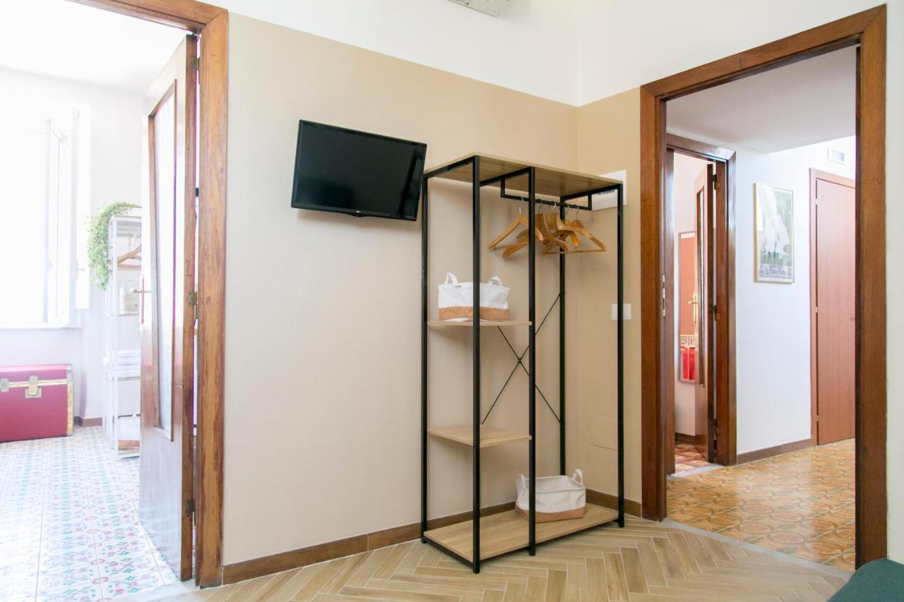A Casa Di Nina Guest House ナポリ エクステリア 写真