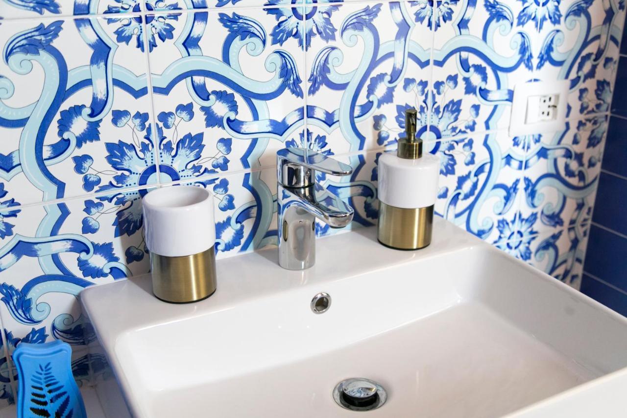 A Casa Di Nina Guest House ナポリ エクステリア 写真
